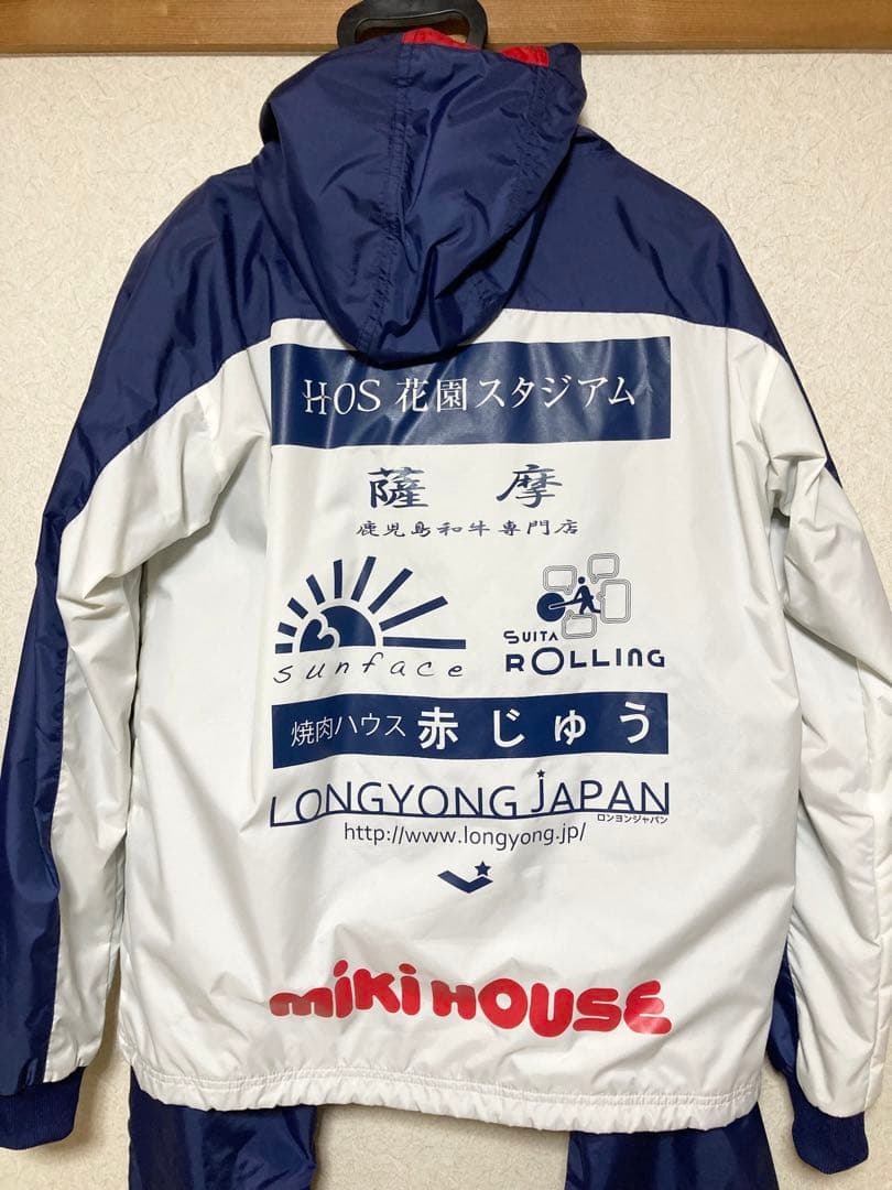 ミキハウス　フットサル　ブレーカー上下セット
