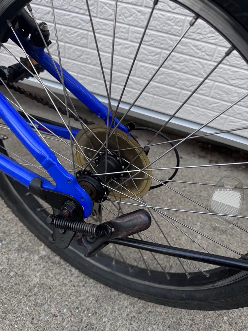 ジュニア用自転車GIOS 青21インチくらい　傷あり中古、直接手渡しのみ