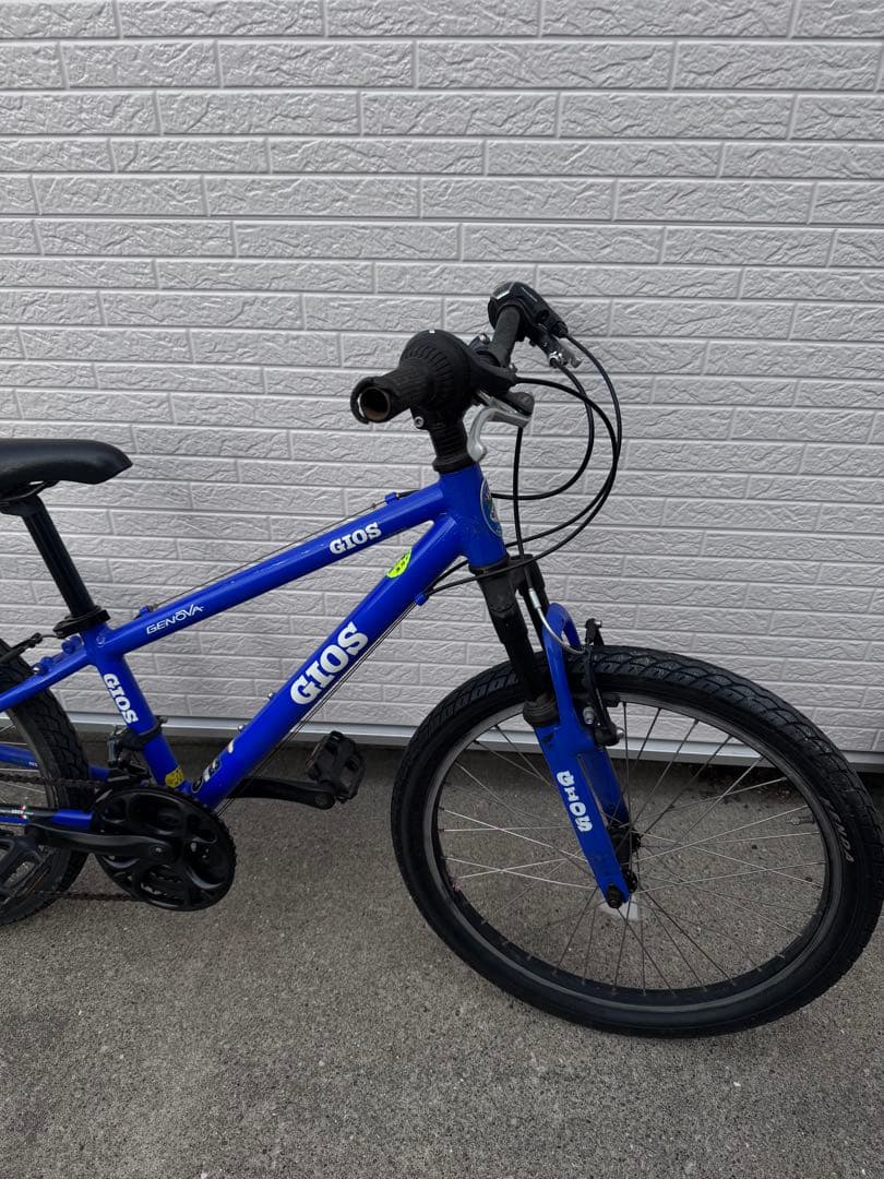 ジュニア用自転車GIOS 青21インチくらい　傷あり中古、直接手渡しのみ