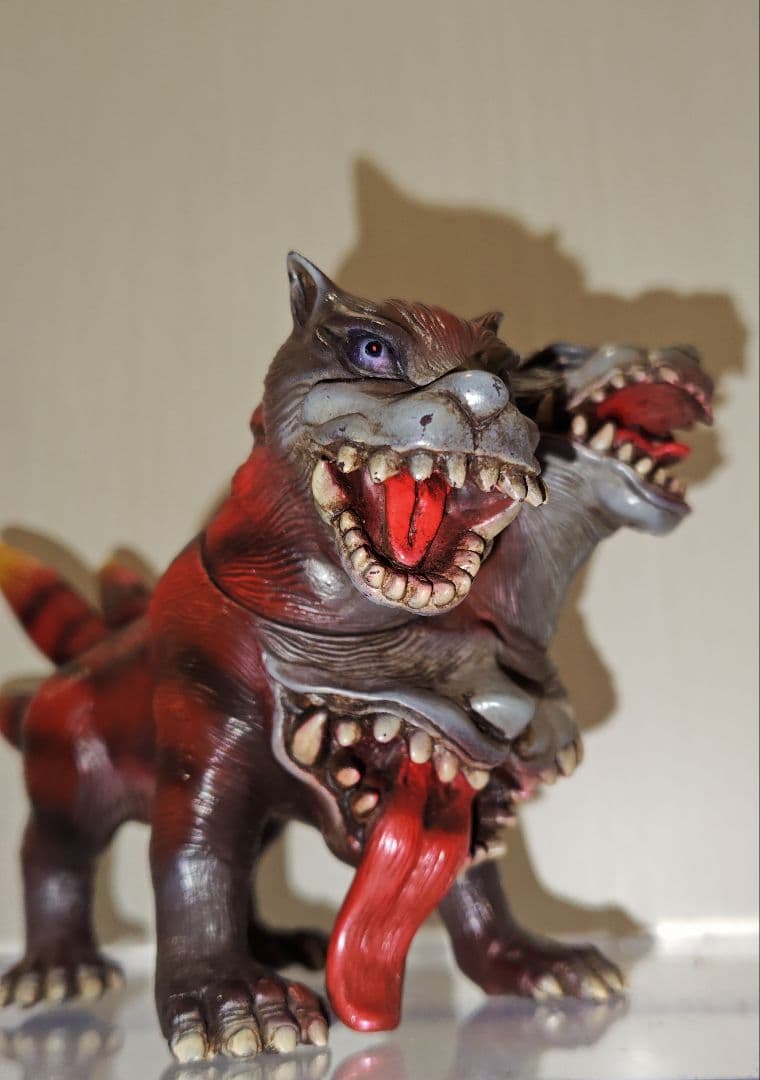 シカルナ工房 ケルベロス 塗装ヤバイ！ソフビ 怪獣 sofubi kaiju