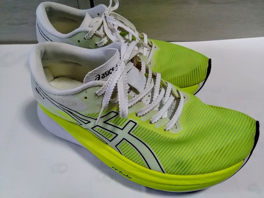 ASICS S4　ランニングシューズ　23.5cm