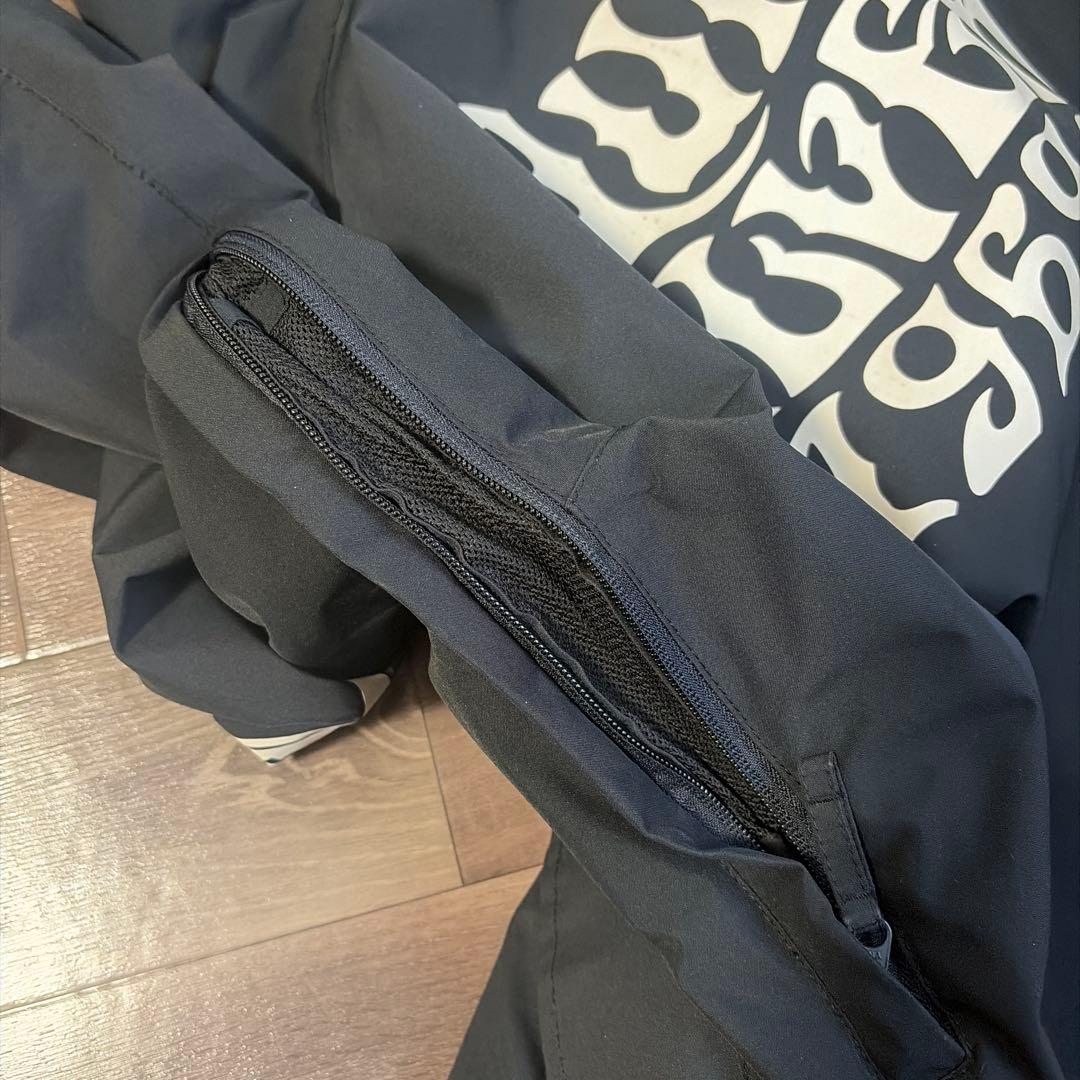 Quiksilver スノボードウェア