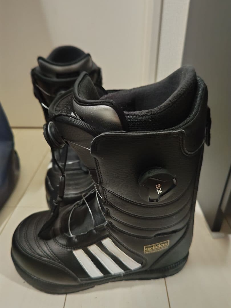 adidas スノーボードブーツ ブラック