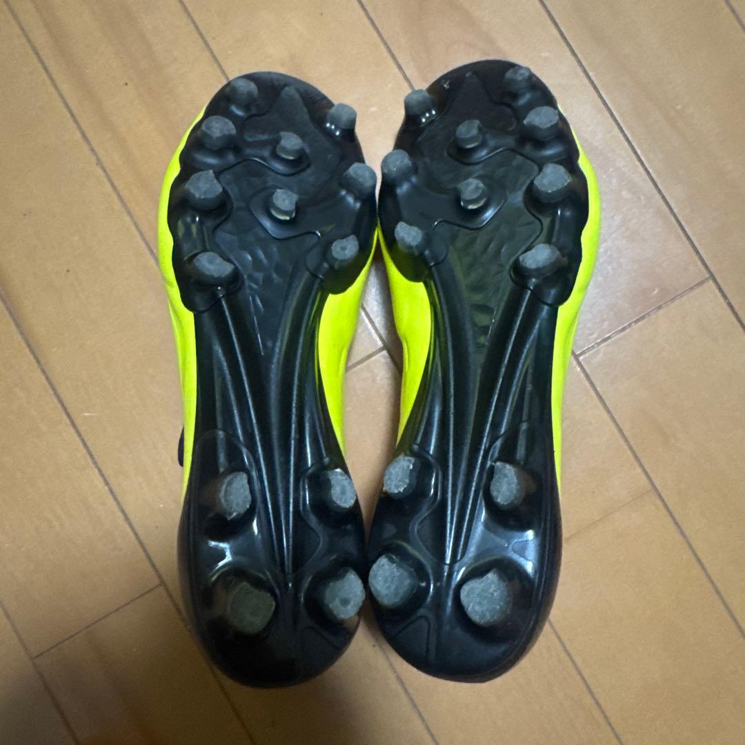 adidas コパピュア　25.5