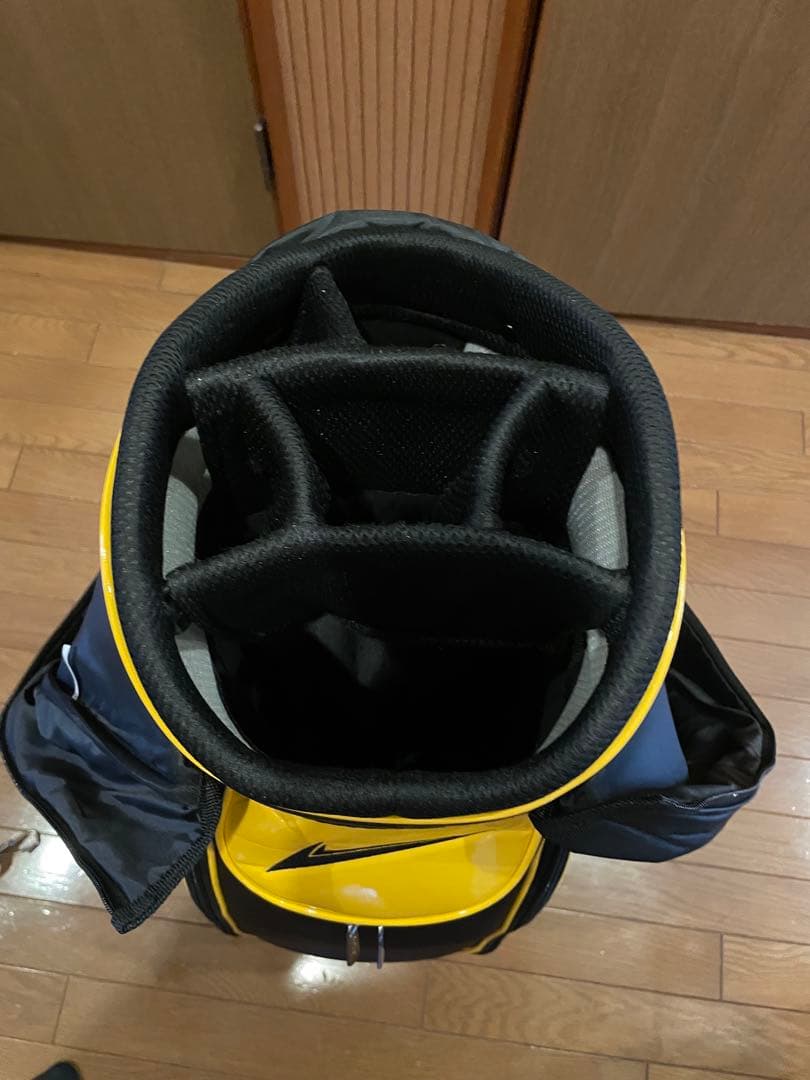 Nike キャディバッグ WORLD EAGLE 黒/黄色