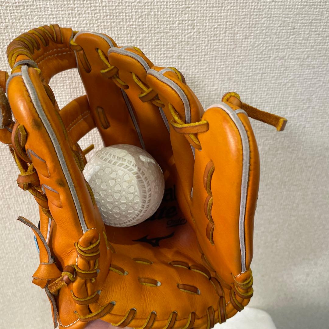 ミズノ グローバルエリート オーダー軟式 内野手　耕作印