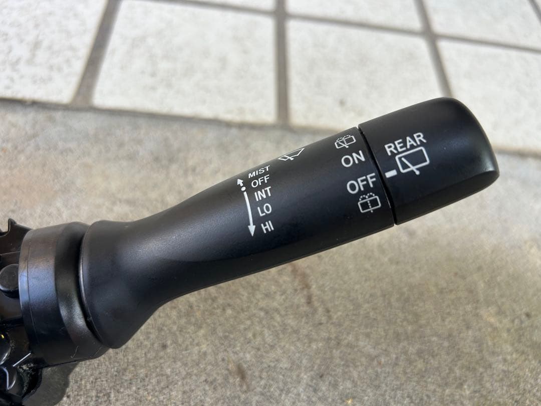 希少 USDM 12-19 トヨタヤリス(ヴィッツ)用 コンビネーションスイッチ