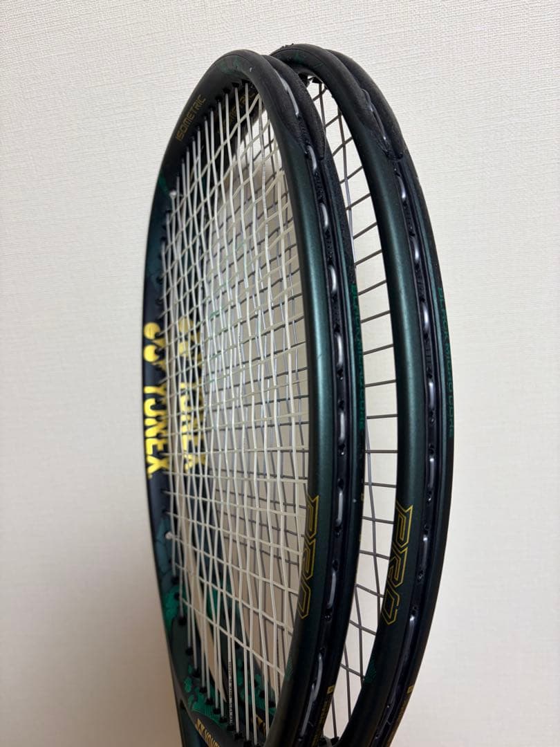 YONEX VCORE PRO97G2ラケット 2本セット