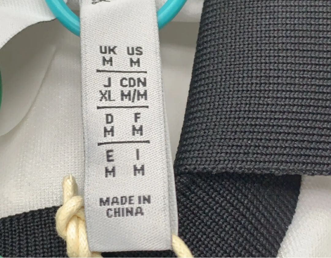 新品M Adidas ADILENIUMゲームシャツ　IW3643