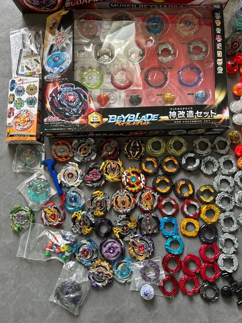 ベイブレードバースト　まとめ売り 引退品 大量
