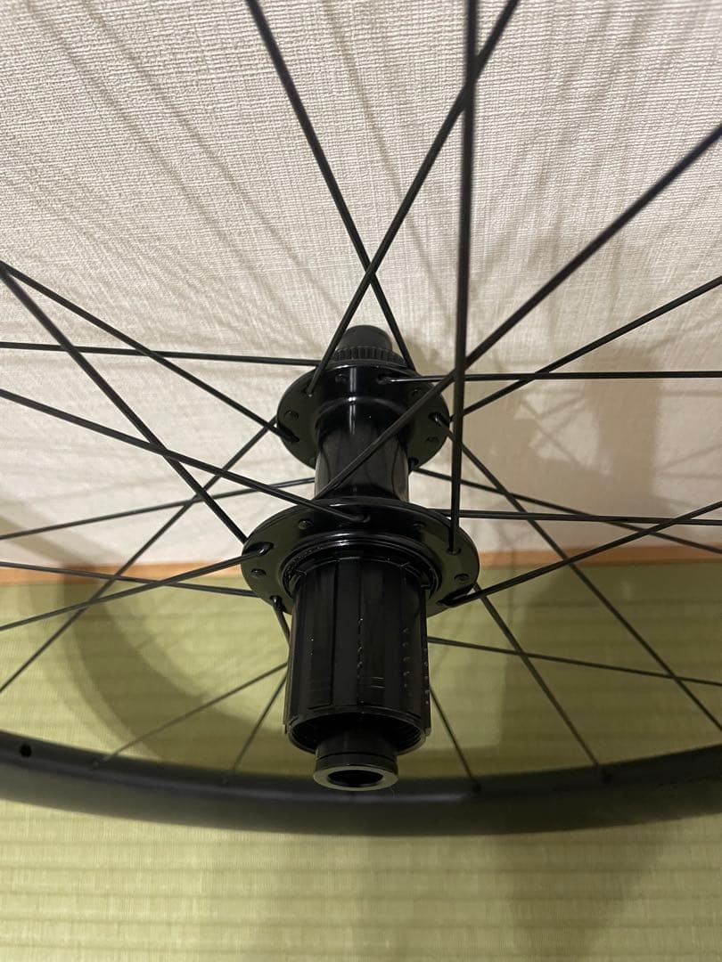 ATTAQUEカーボンホイール50mmハイト　内幅21mm 希望あればタイヤ付き