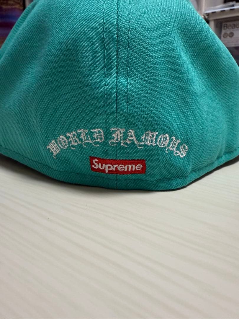 ウェア Supreme Gold Cross S Logo New Era \"Teal\"