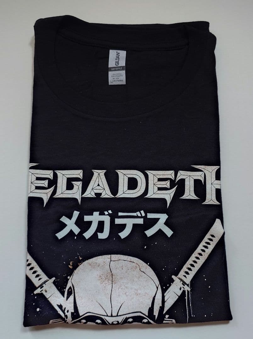 MEGADETH CROSS SWORDS VIC Tシャツ