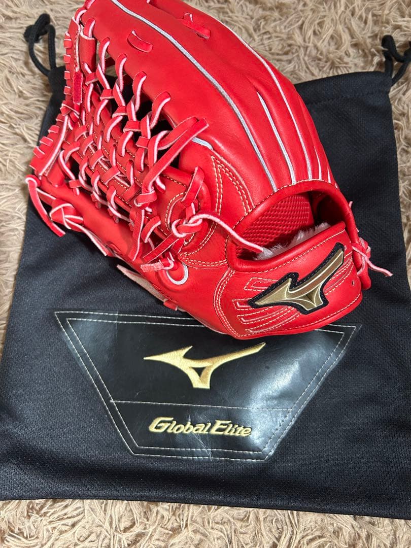 カ*ズ様 Mizuno Global Elite 赤 グローブ 野球 軟式