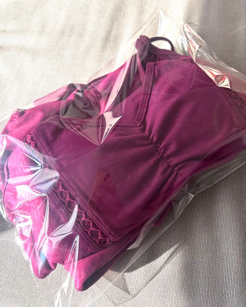 sukala スカーラ　即完売上下セット　ベリー色