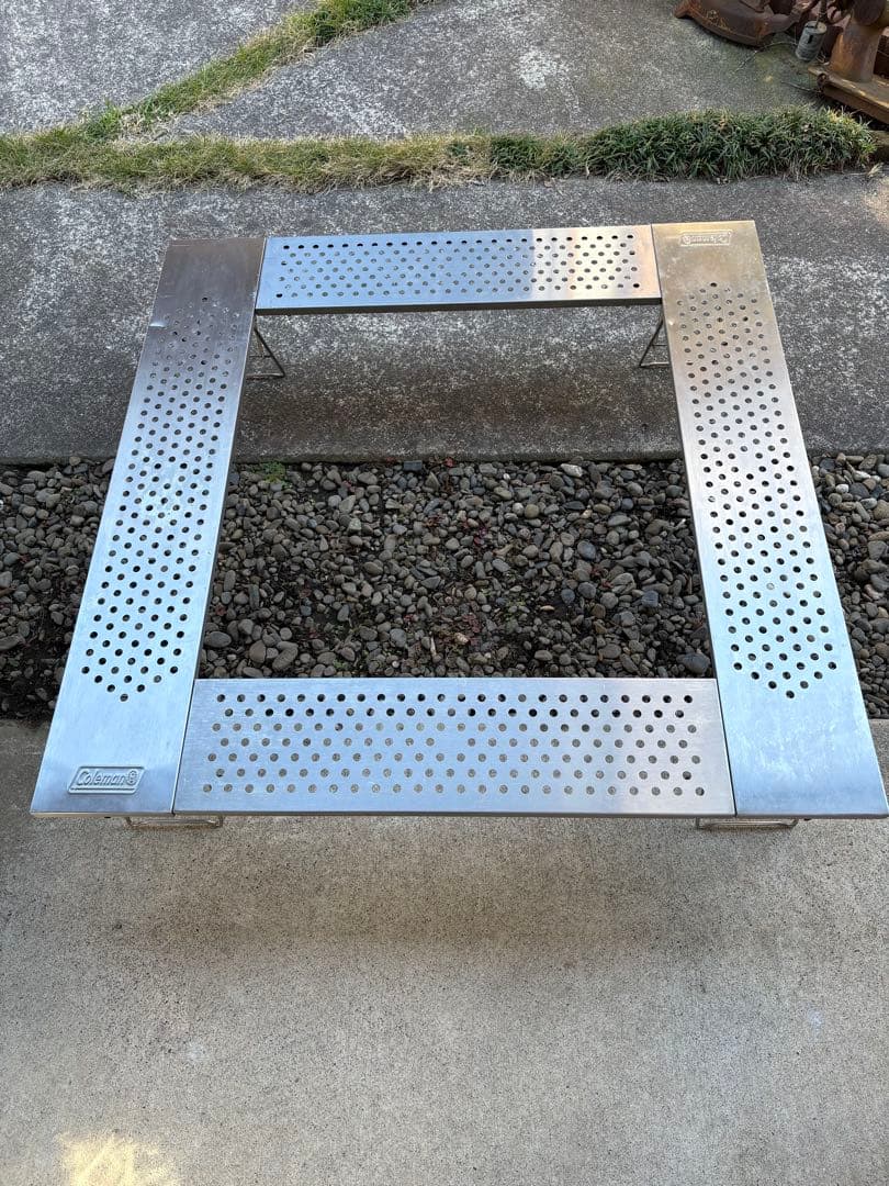テーブル・チェア・ハンモック Coleman FIRE PLACE TABLE