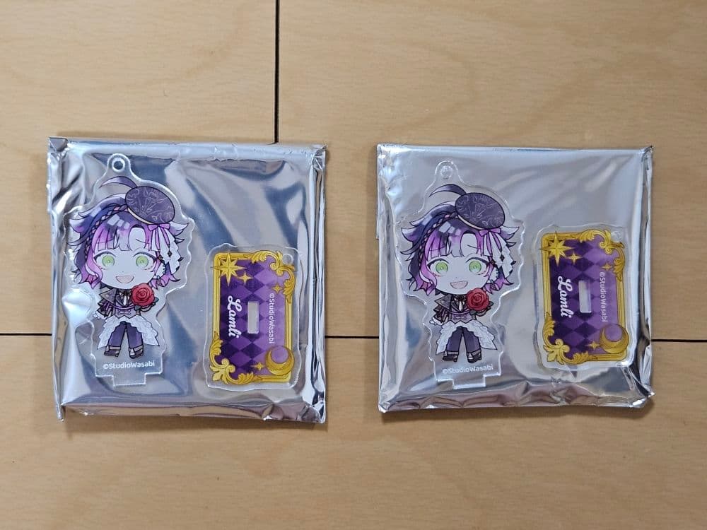 <週末限定値下げ>悪魔執事と黒い猫/缶バッジ・アクスタセット