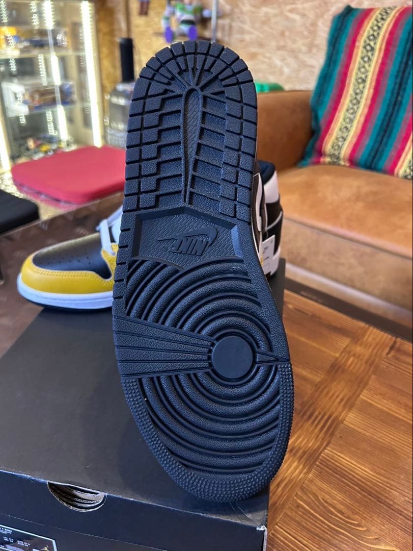 ジョーダン1MID