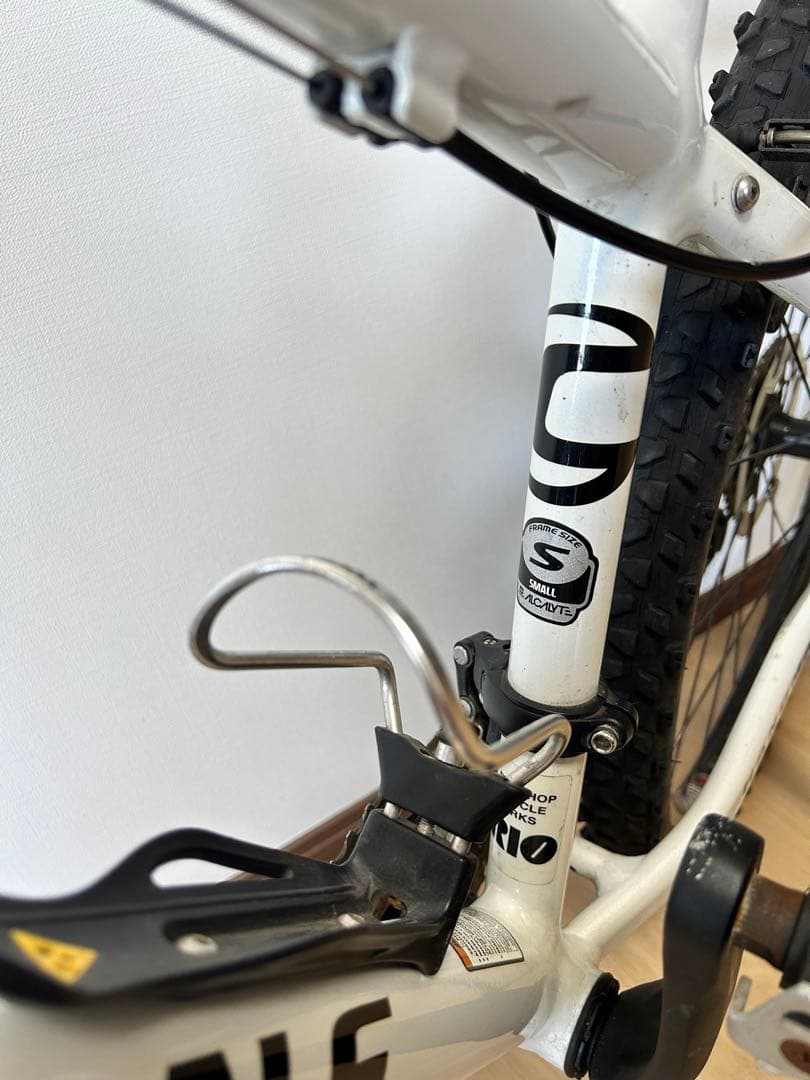 Cannondale F400 USA マウンテンバイク ホワイト