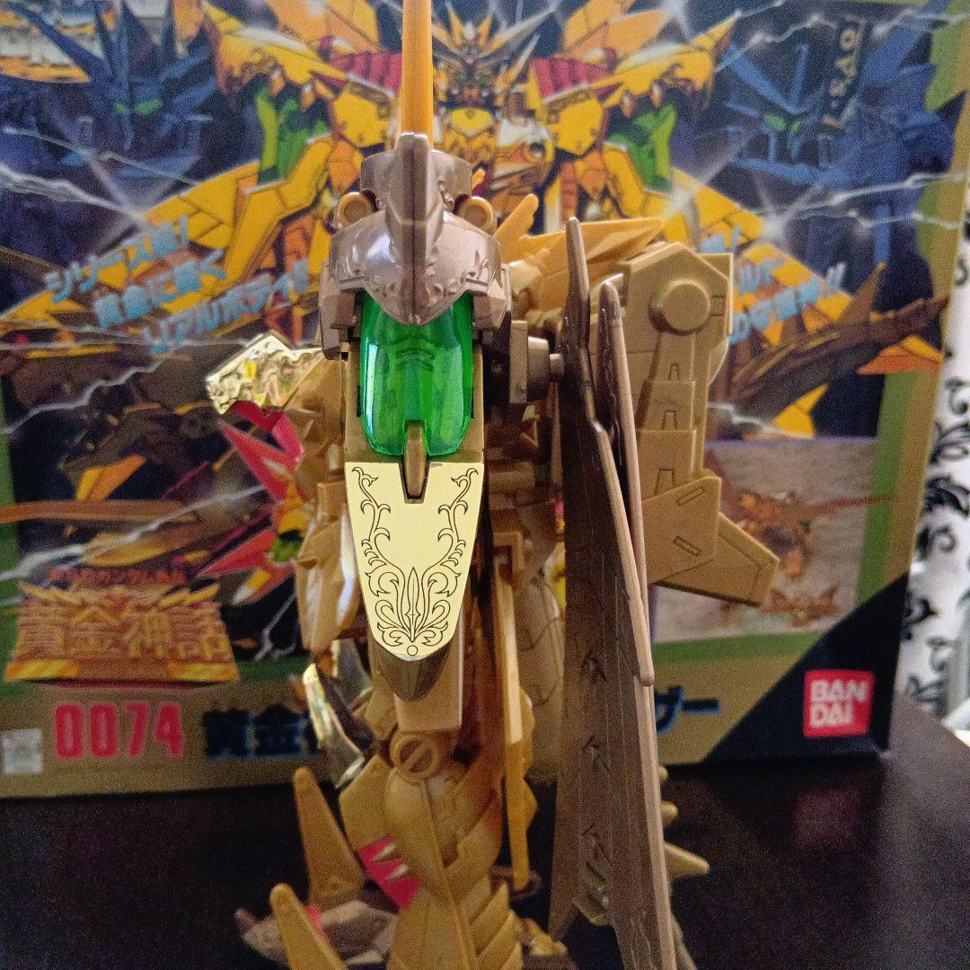 元祖SDガンダム0074　黄金神スペリオルカイザー 組立済