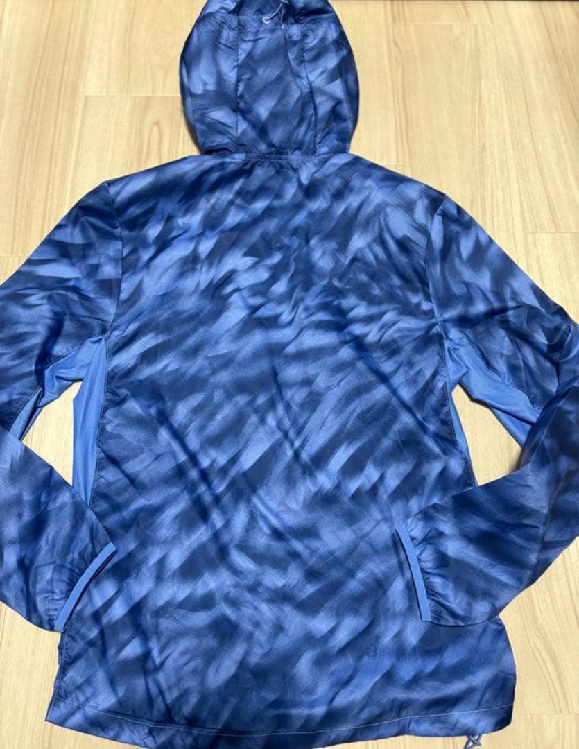 adidas ランニングジャケット　アディゼロ　アディオスプロ　タクミセン