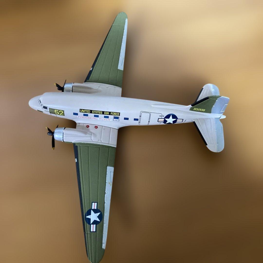 航空機・ヘリコプター CorgiClassicsDouglasC-47 Skytrain1/144