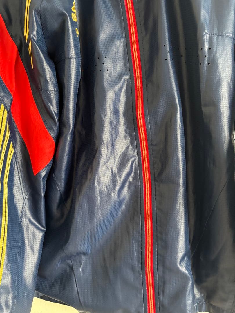 adidas プロフェッショナル セットと別のプロフェッショナル上下