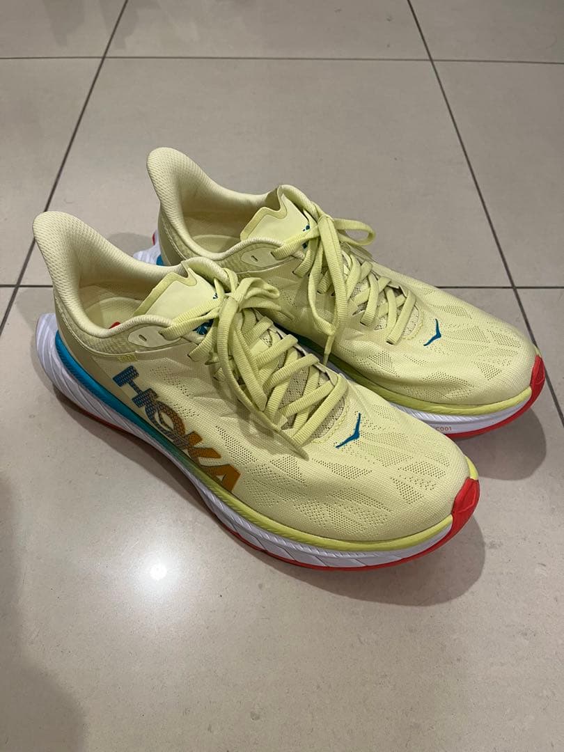 ホカオネオネ カーボンX 2 26.0cm HOKA