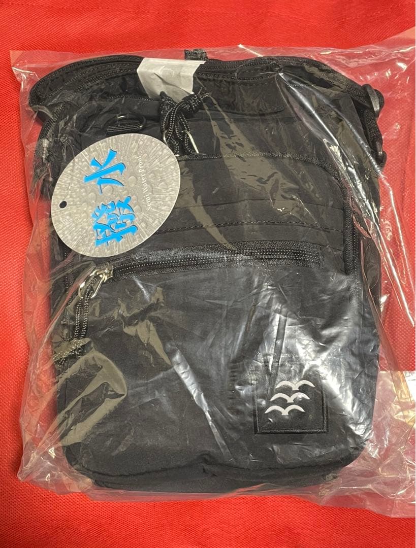 【新品未使用】マリノス　撥水ショルダーバッグ