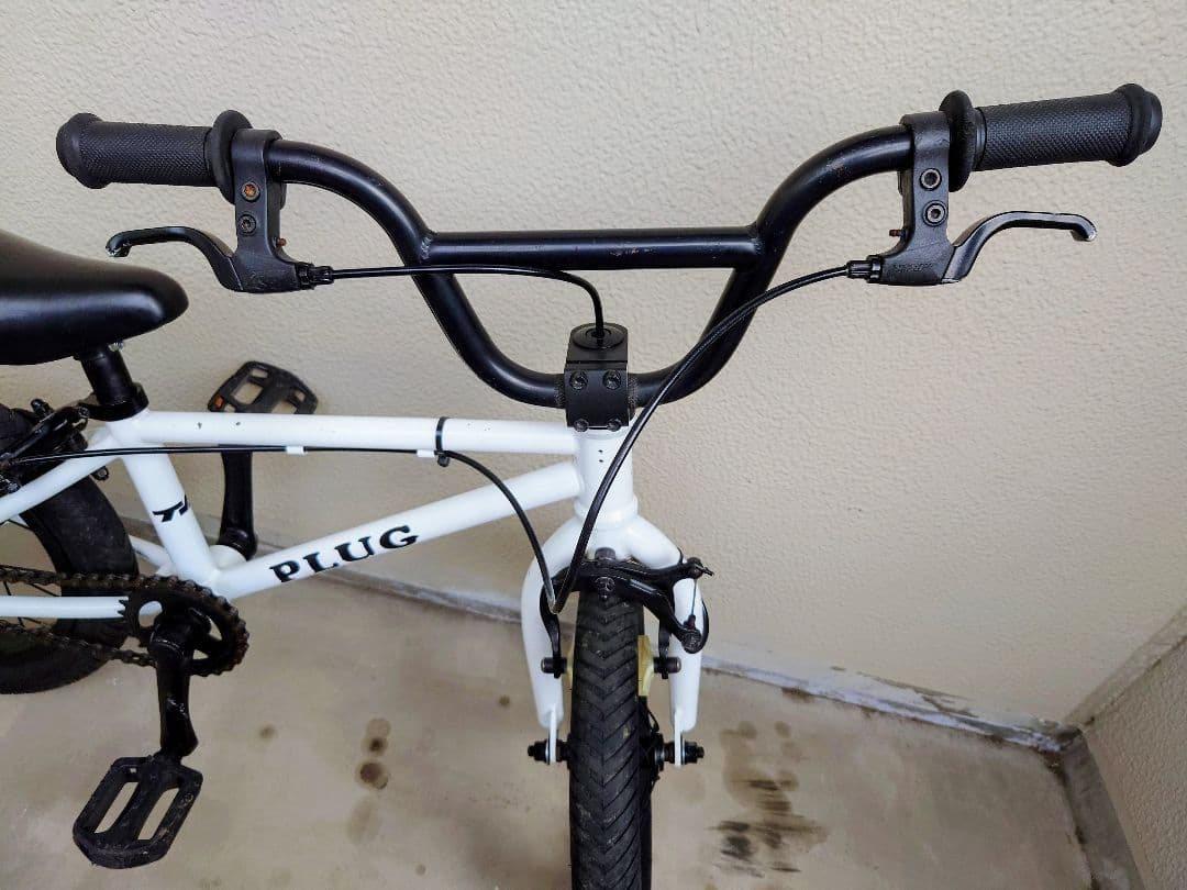 キッズ BMX TNB PLUG14　グローブ付