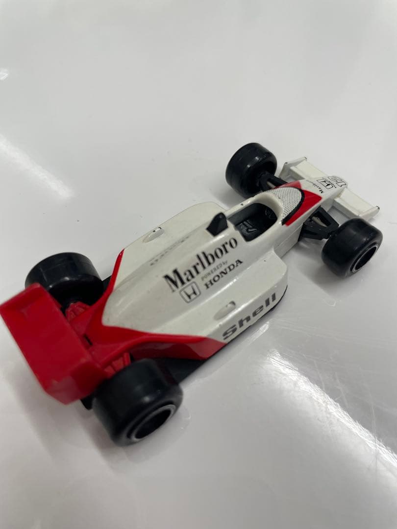 トミカ No.101 マクラーレン HONDA F1 アイルトン・セナ