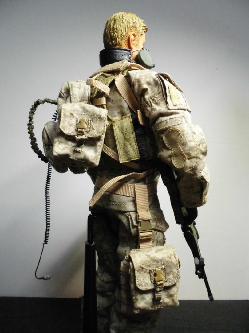 米海軍特殊部隊　スナイパー　メイカー不明