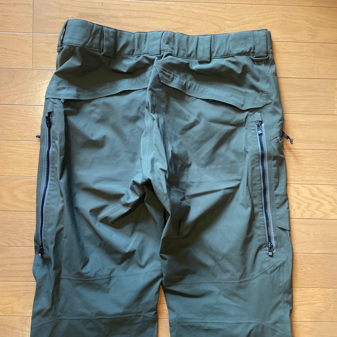 Burton [ak] GORE-TEX スノーボード　ウェア下 カーキ L