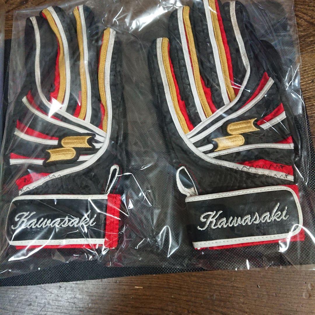初代WBC優勝メンバー川﨑宗則 実使用バッティンググローブ(直筆サイン入)