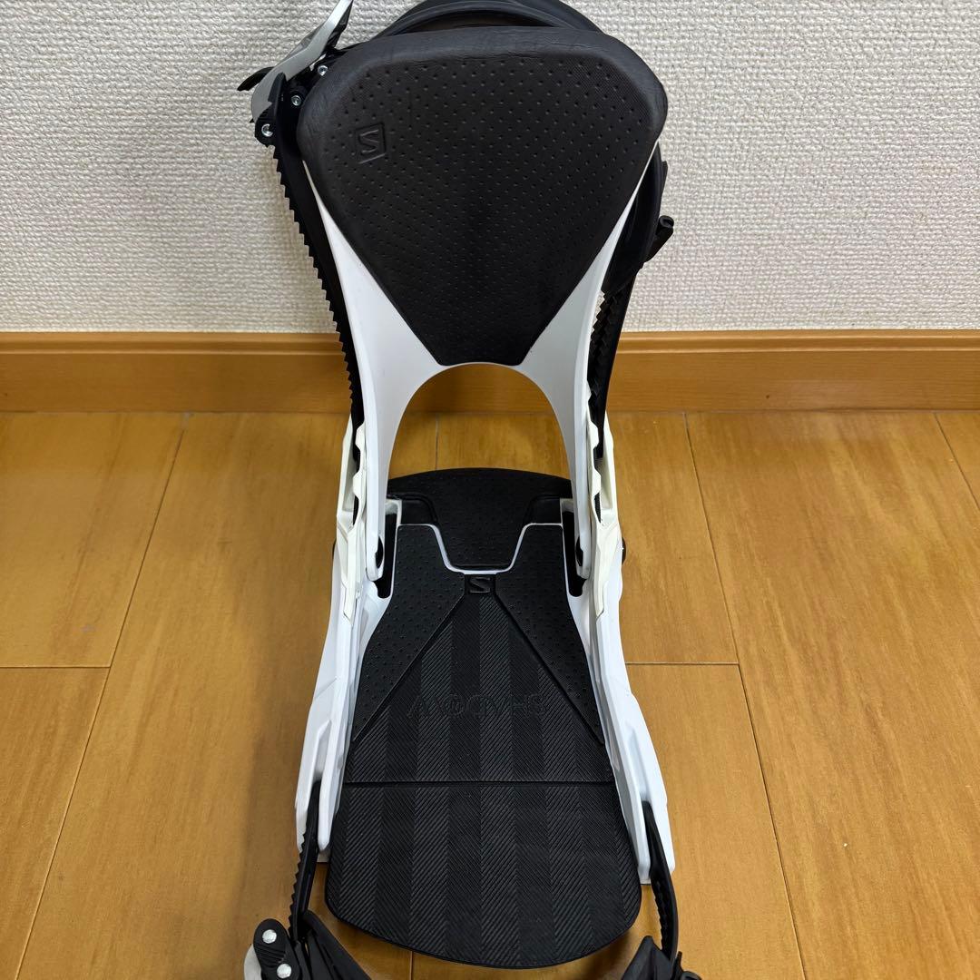 23-24 1回のみ 使用 SALOMON DISTRICT Mサイズ