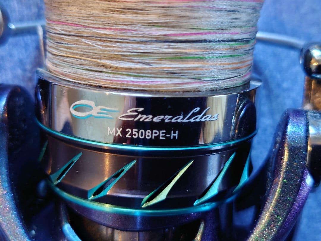 USED Daiwa Emeraldas MX 2508PE-H スピニング