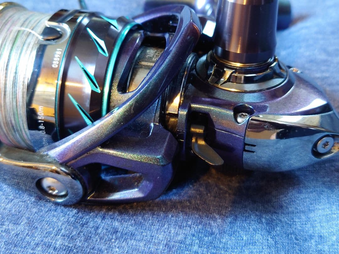 USED Daiwa Emeraldas MX 2508PE-H スピニング