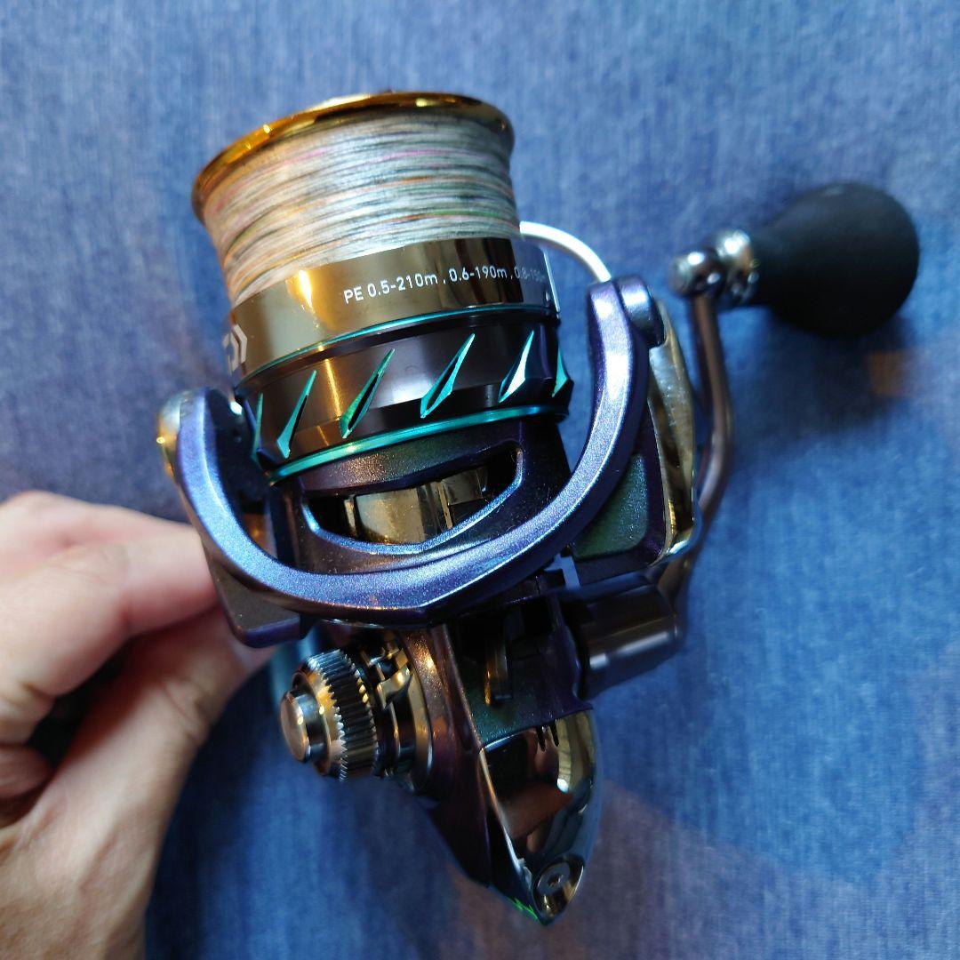 USED Daiwa Emeraldas MX 2508PE-H スピニング