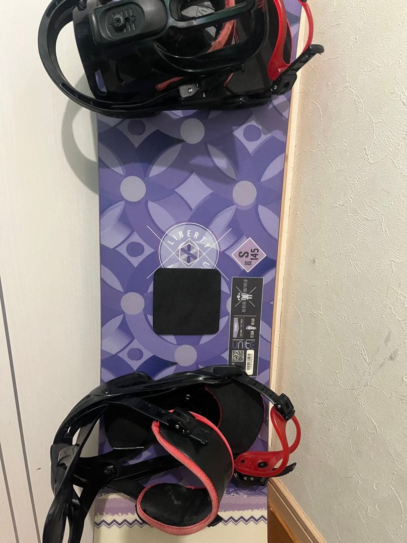 初中級者オールラウンドボード！サロモン LIBERTY 145cm