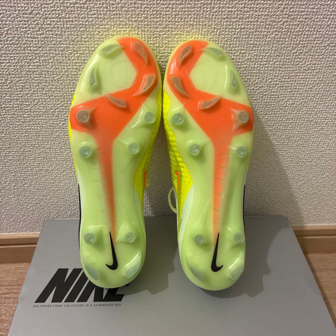 【値下げしました】　ナイキ ファントム 6 LOW エリート FG(イエロー)