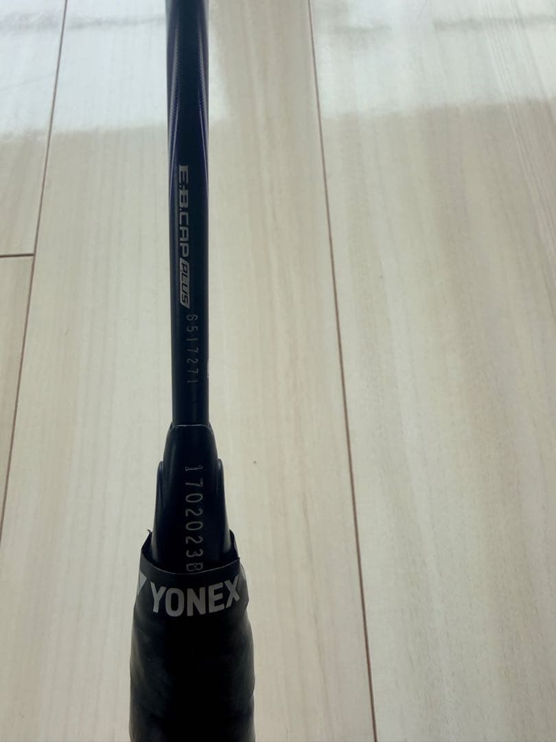ほぼ未使用。YONEX バドミントンラケット　アストロクス100zx 3u5g