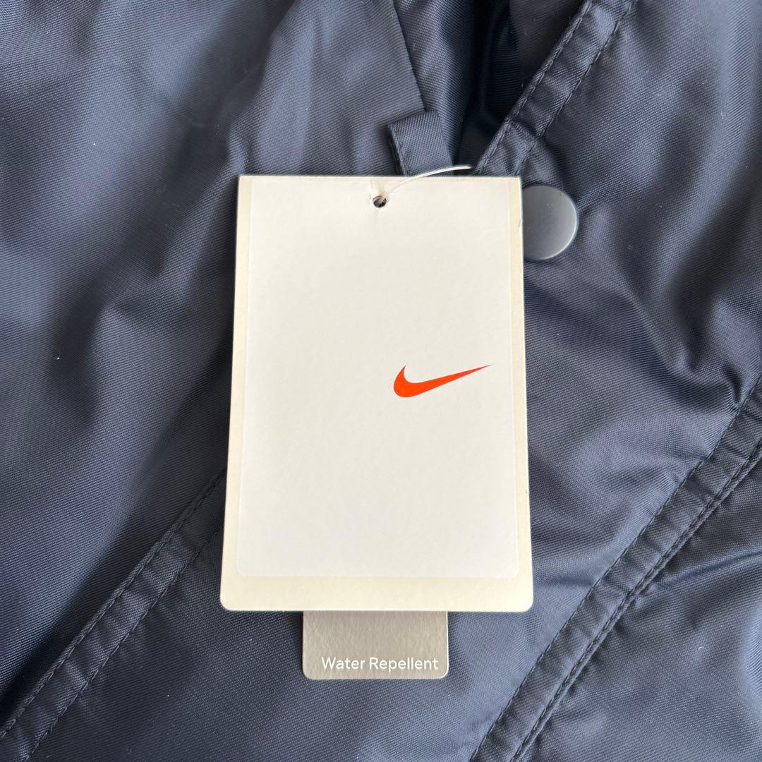 未使用タグ★NIKE 11000円 撥水 防寒 ベンチコート M 紺色 中綿ボア