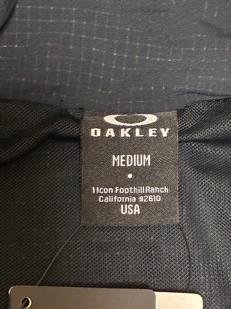 OAKLEY 日本ハムファイターズ　ハーフジップ　ウォームアップウェア