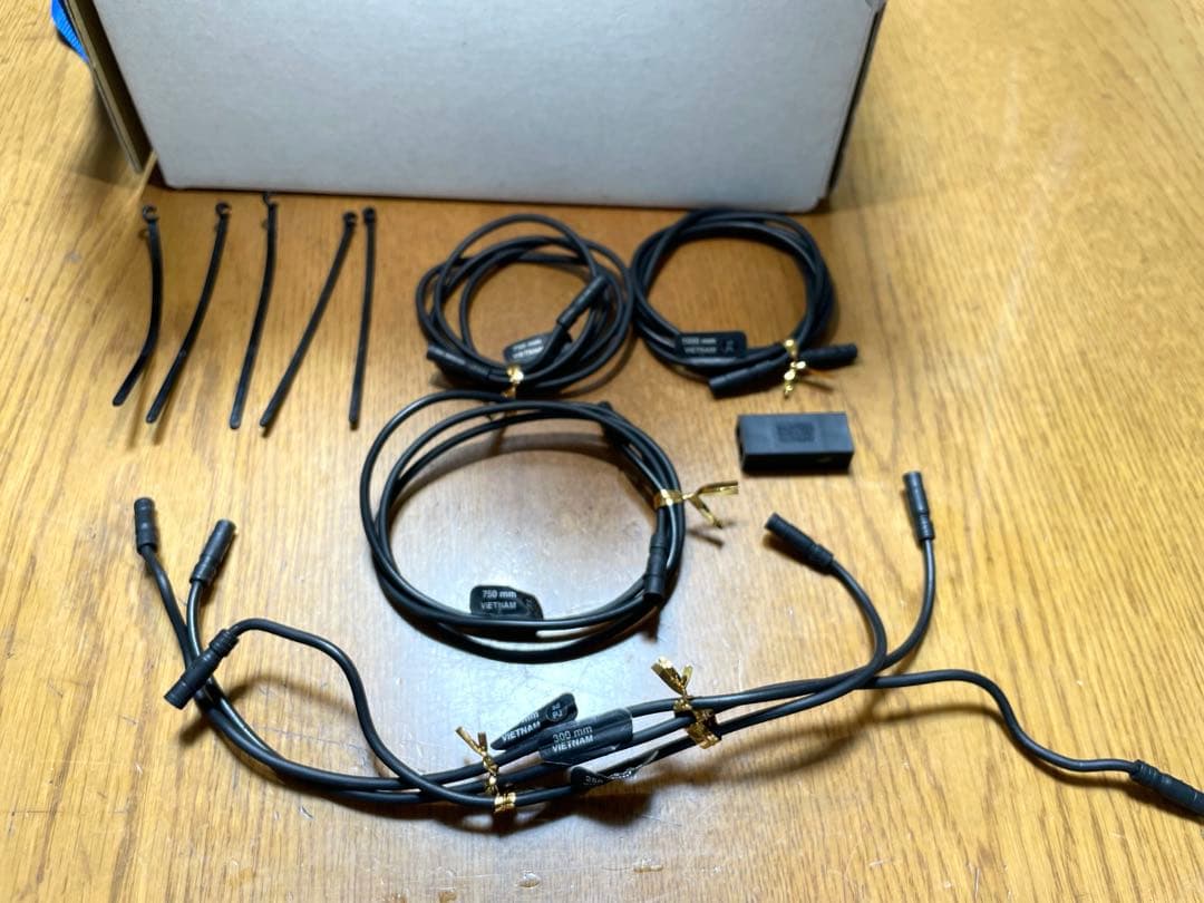 Shimano Di2 EW-SD50 エレクトリックケーブル　セット