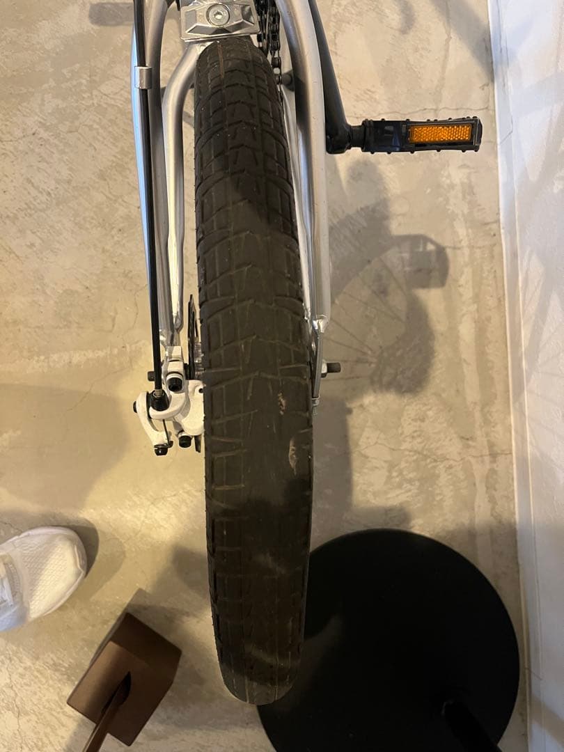 【引取限定】BMX自転車 20インチ シルバー ディスクブレーキ