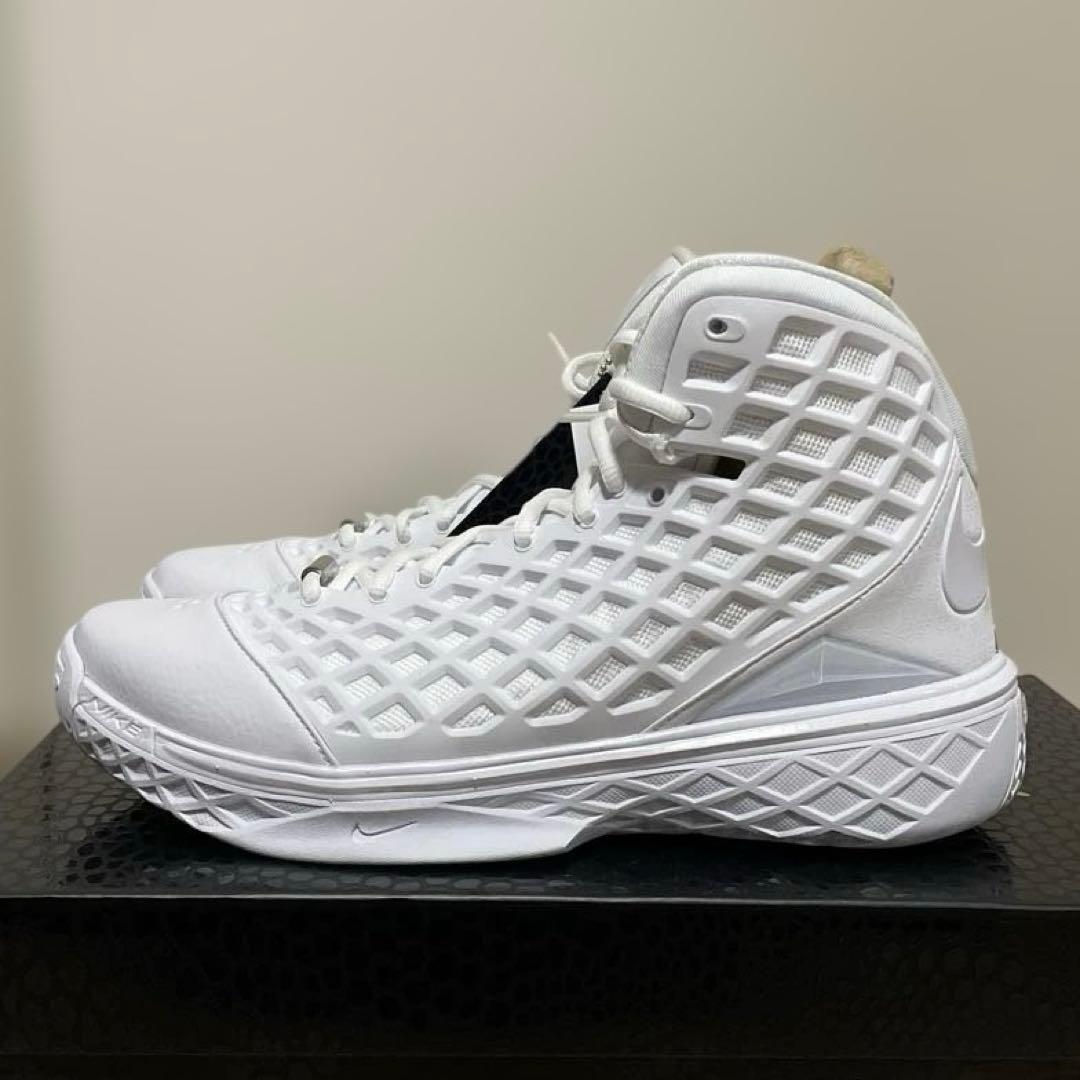 【新品未着用】NIKE KOBE 3 PROTRO 【27.0cm】(US9)