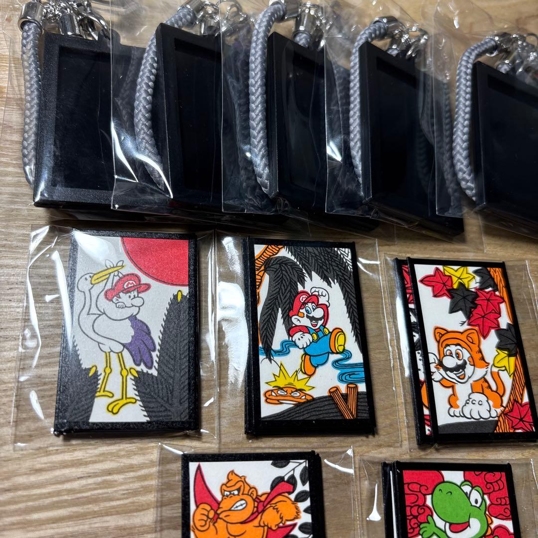 新作Nintendoキーホルダー3月限定特価マリオ花札・黒5種セット