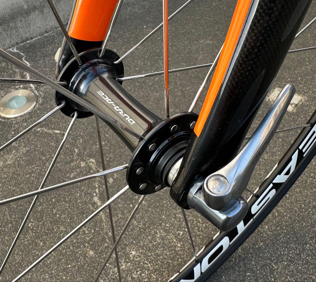 ロードバイク　CARRERA ERAKLE TS