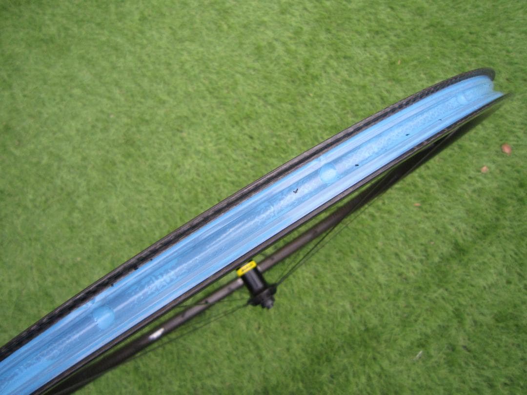 【美品】MAVIC Ksyrium Pro Carbon UST 前輪のみ