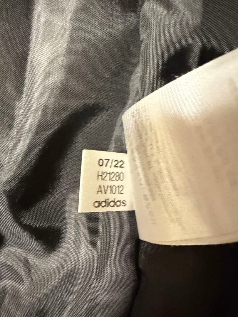 adidas ウィンタージャケット メンズ M H21280